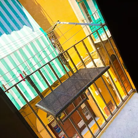 Apartament House